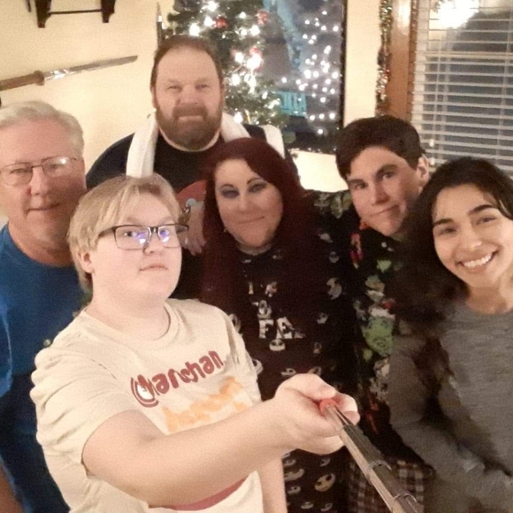 Meet your Posher, Ashley - Picture 3 of 7